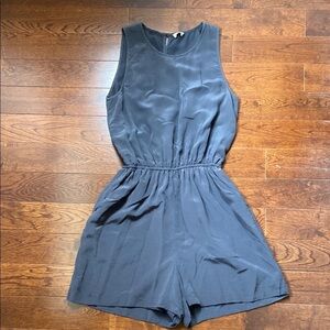 Wilfred Size Small Silk One Piece Romper Shorts Grey